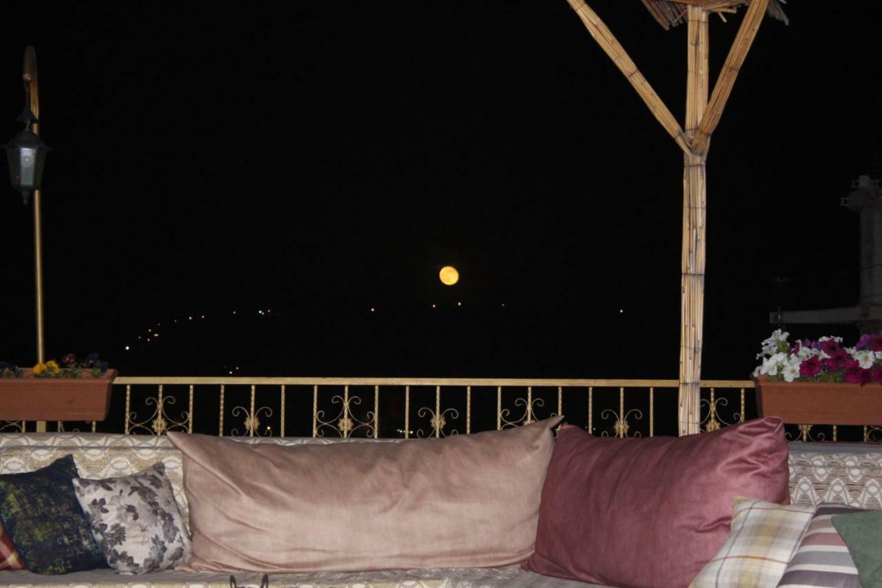 מלון גורמה Moira Stone House מראה חיצוני תמונה